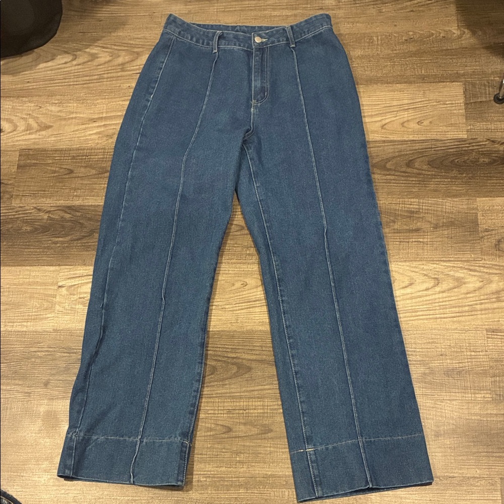 SHEIN Relaxed Fit Womens Blue Jeans with Contrast Seam